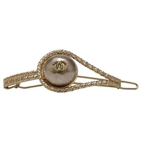 chanel hair clip for sale.